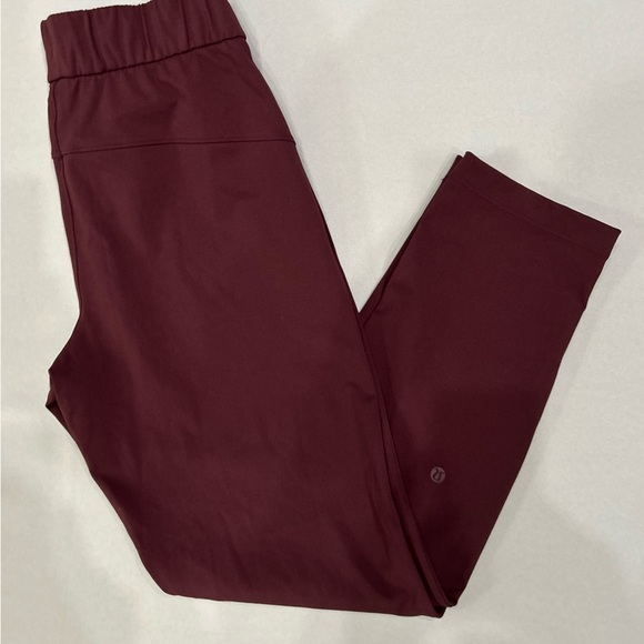 Lululemon Burgundy Joggers On the Fly Pants EUC xs small size 4 - Picture 1 of 6